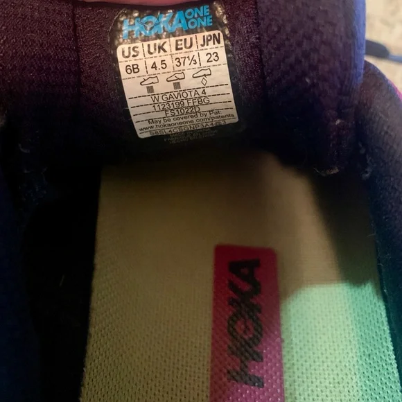 Hoka Gaviota 4 One One Women's size 6B Plum and Black Sneakers - Picture 4 of 5
